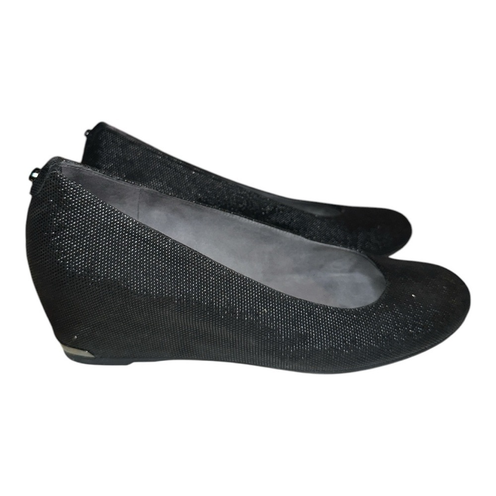 Stuart Weitzman women’s Black Metallic Printed Wedge Shoes size 8